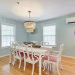 Lovely Tybee Island Home With Deck Less Than 1 Mi To Beach!