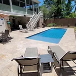 The Pelican House By Tybee Beach Vacation Rentals