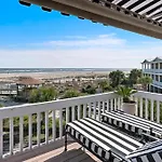 Relaxing Beach Front Home