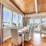 Tenth Street Retreat