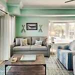 Bay View Villas 101