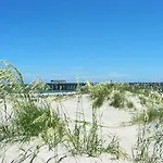 Tybrisa At The Beach