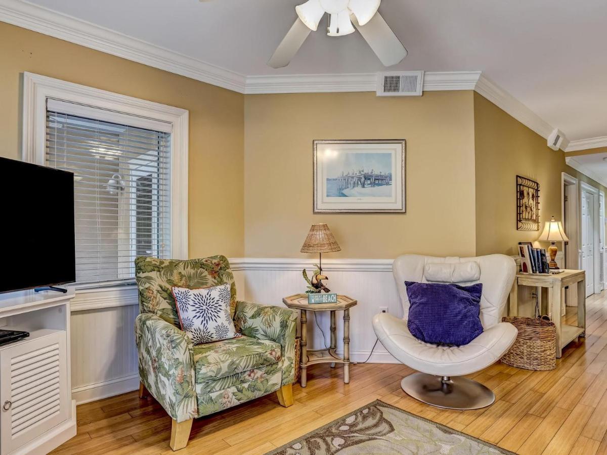Brass Rail Unit 112 Holiday home Tybee Island
