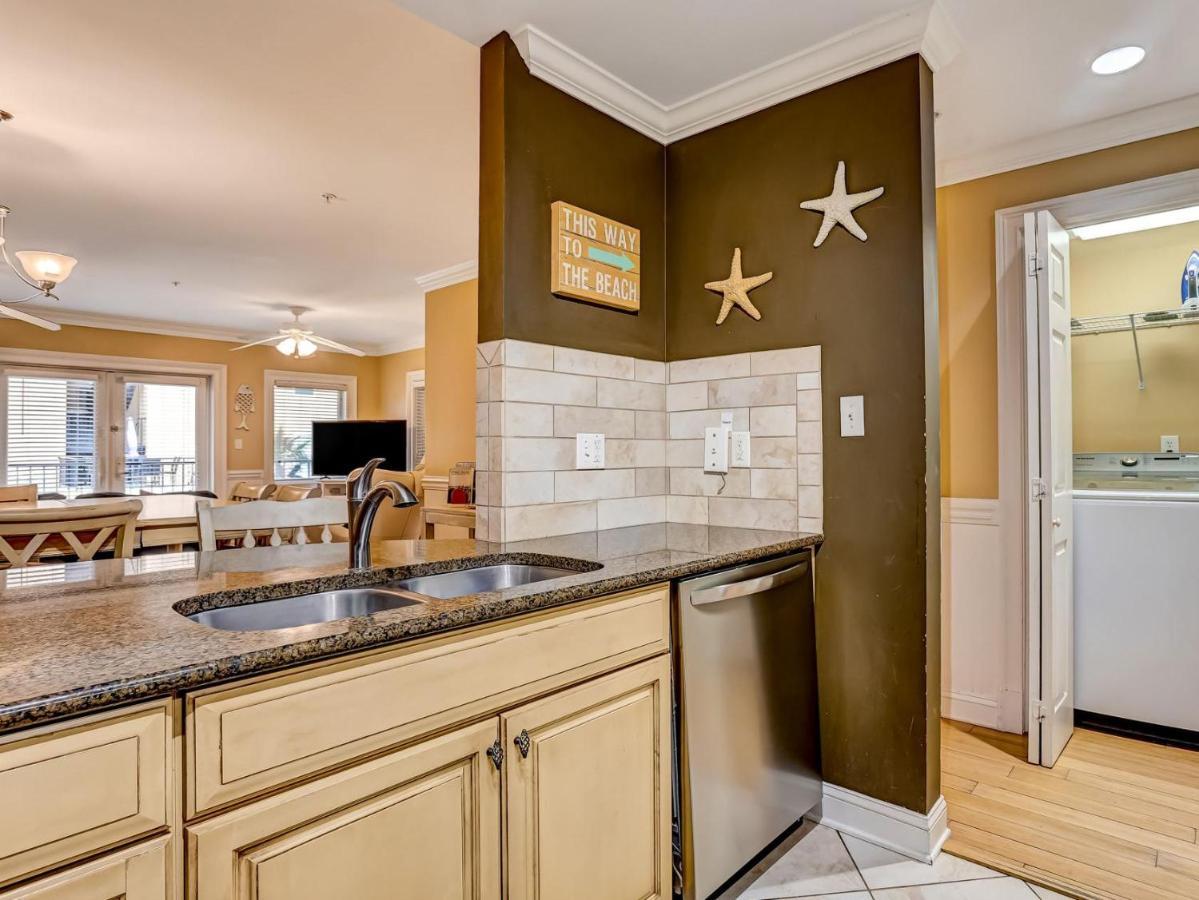 Holiday home Brass Rail Unit 112