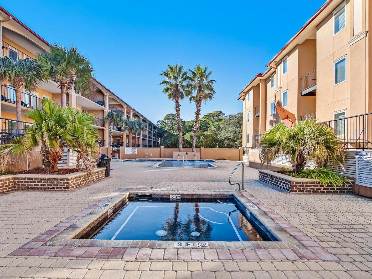Brass Rail Unit 112 Holiday home *