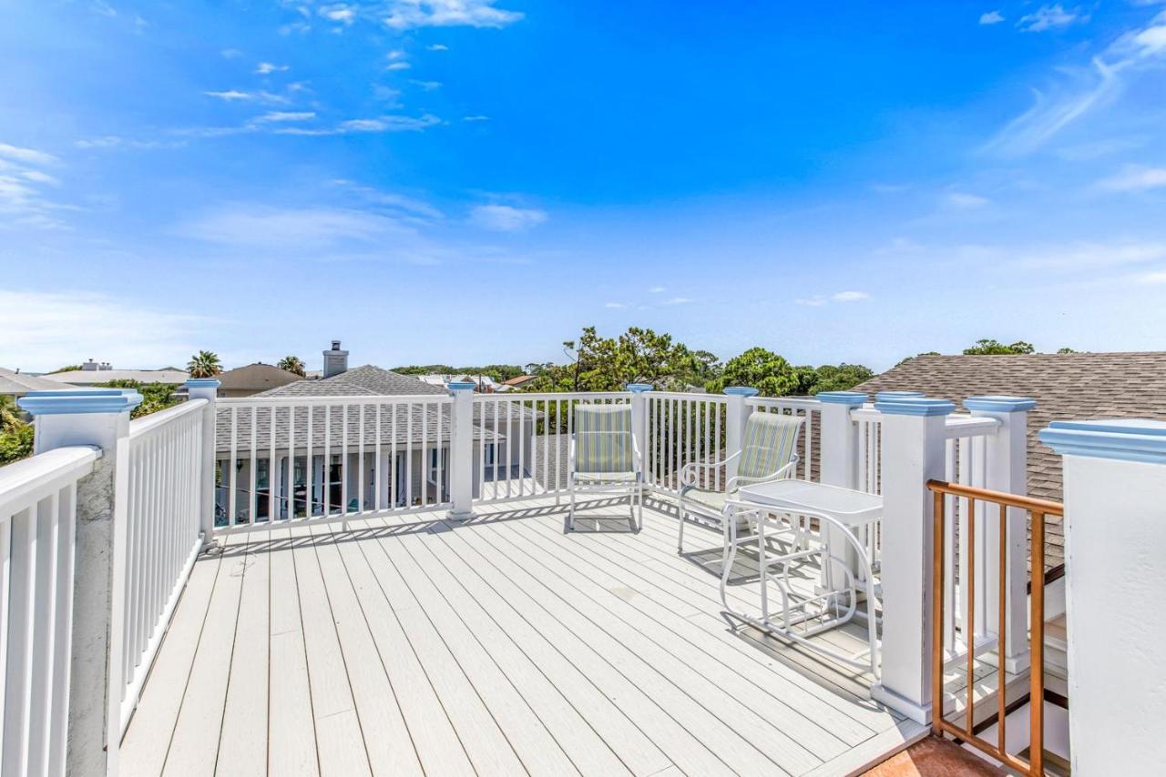 Tenth Street Retreat