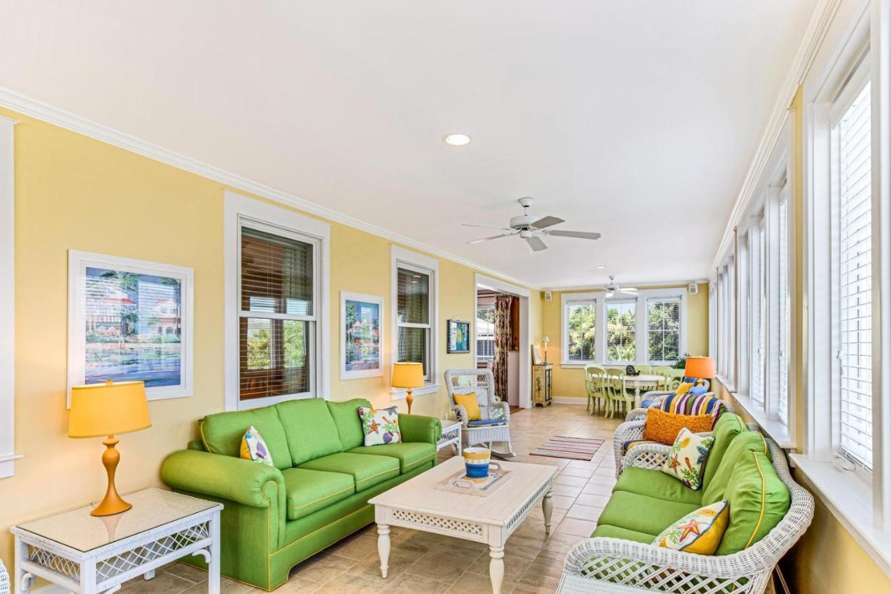 Tenth Street Retreat * Tybee Island
