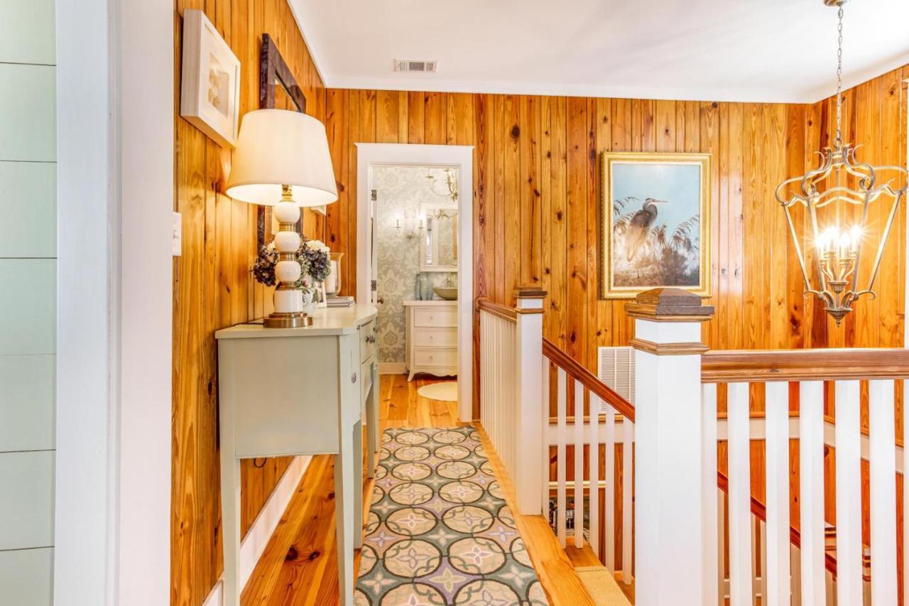 Tenth Street Retreat Holiday home Tybee Island