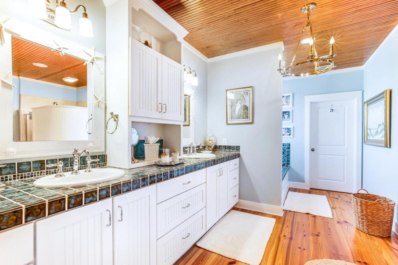 Tenth Street Retreat Tybee Island