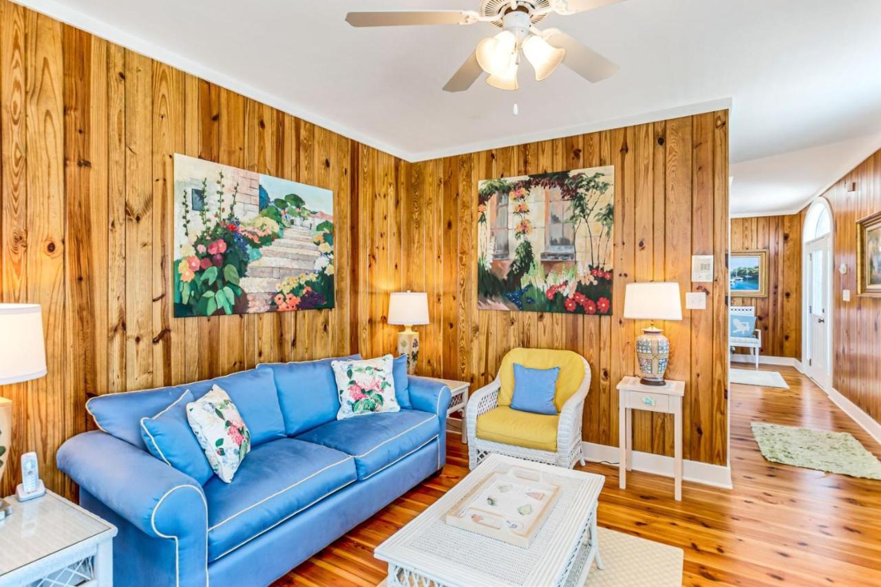 Tenth Street Retreat * Tybee Island