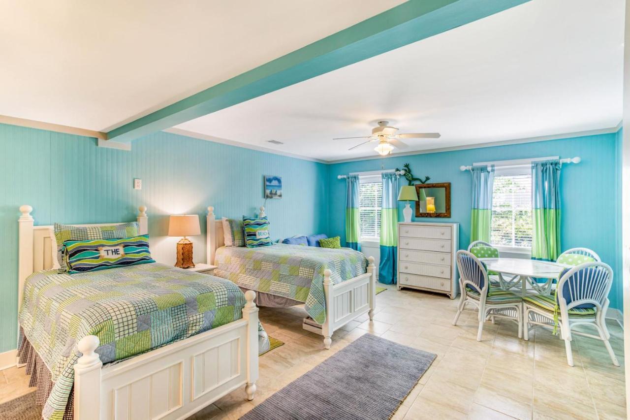 Tenth Street Retreat *