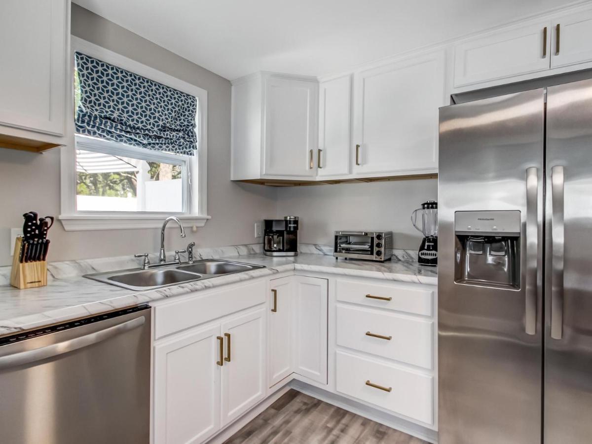 Beachside Collection - 8 Bedroom * Tybee Island