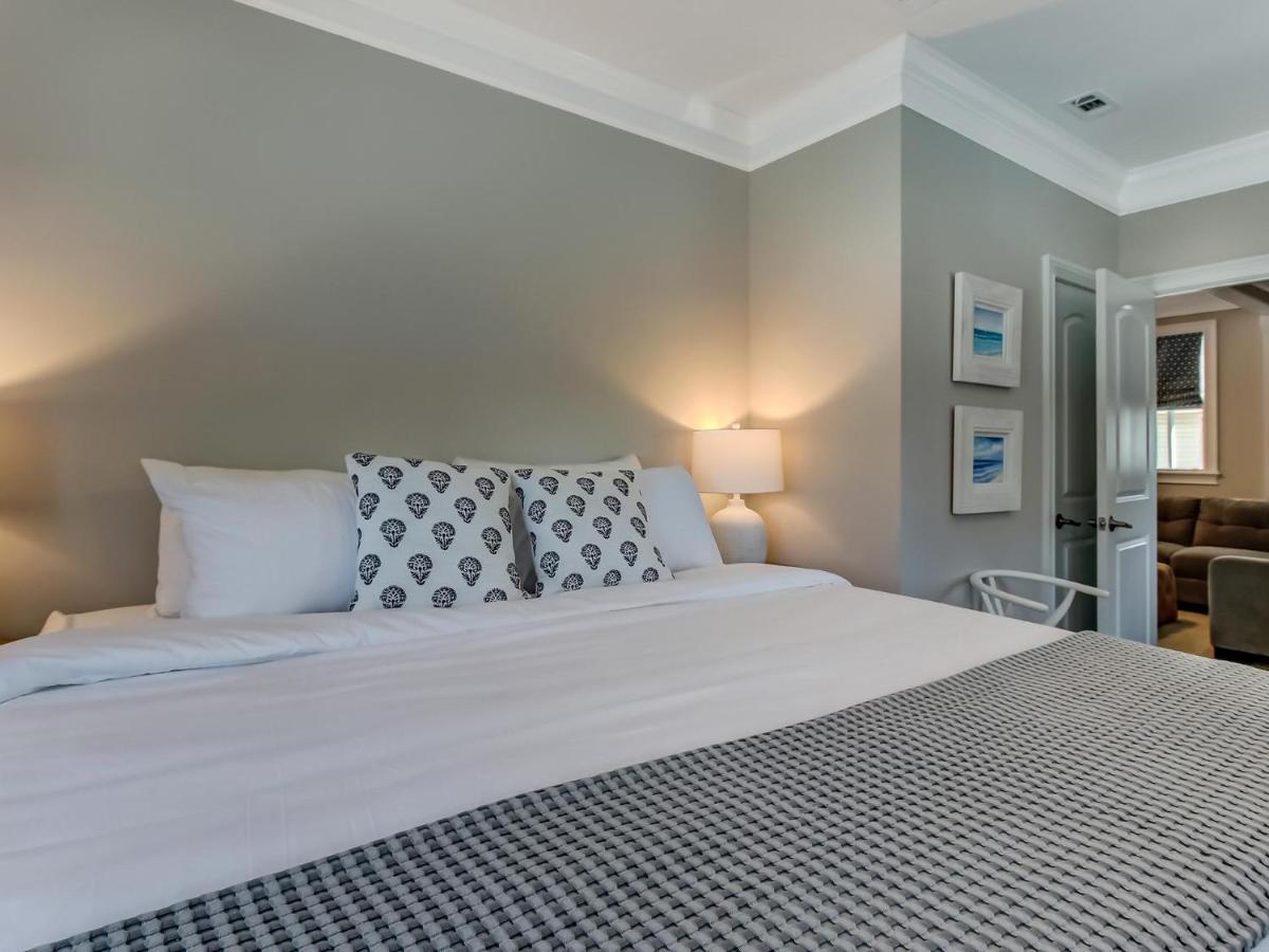 Holiday home Beachside Collection - 8 Bedroom Tybee Island
