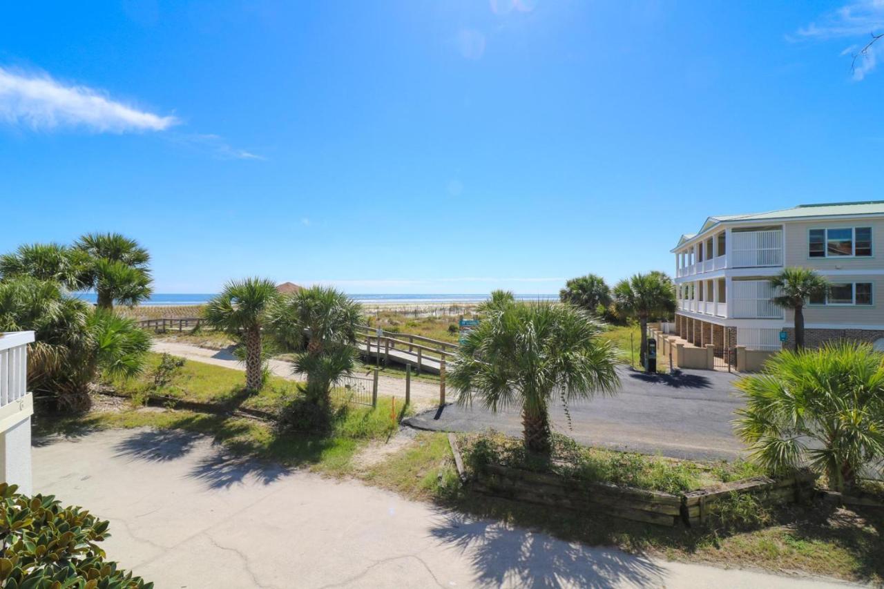 Holiday home 19th Street Sandbar Tybee Island