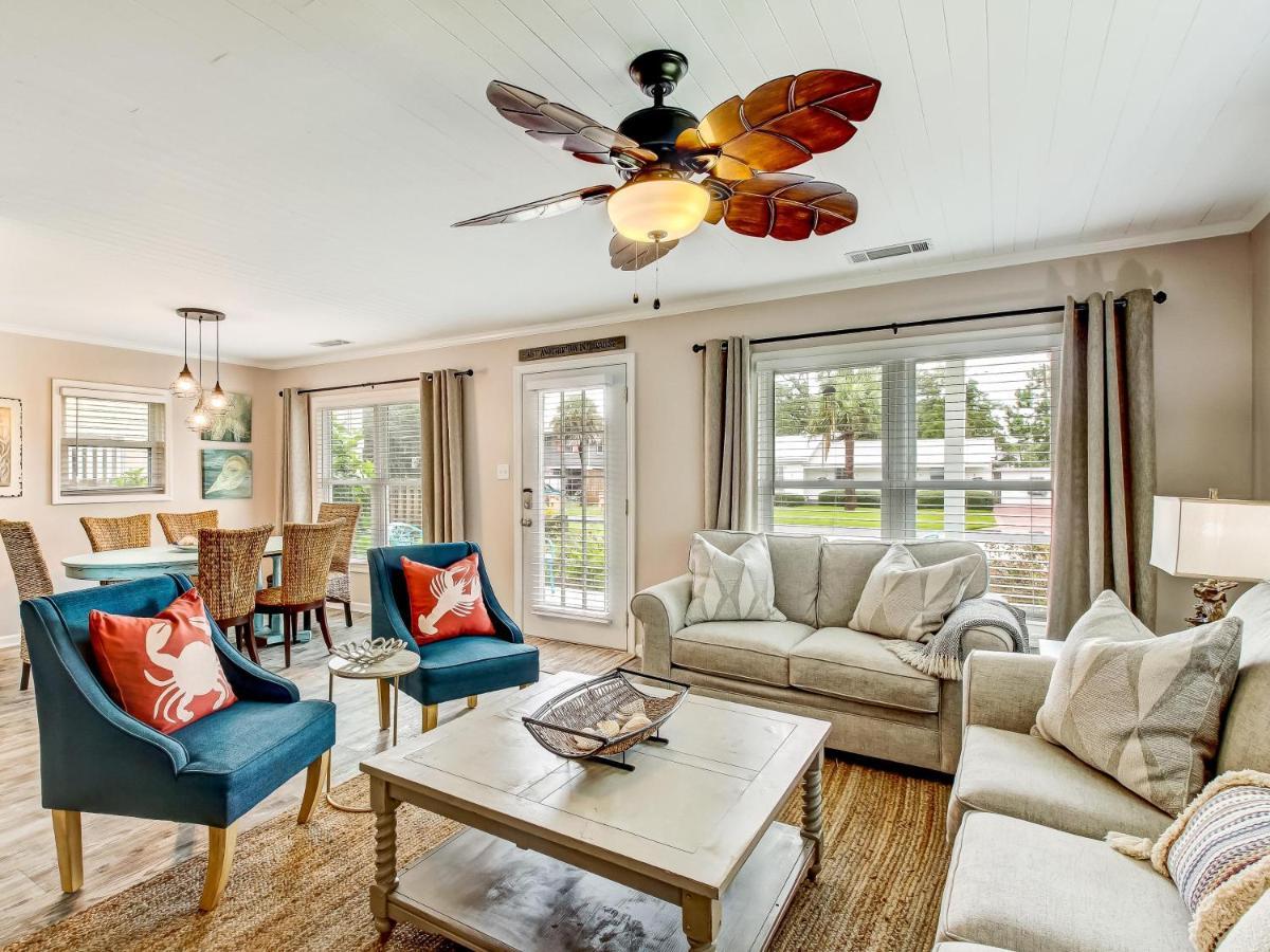 Pink Flamingo Holiday home Tybee Island