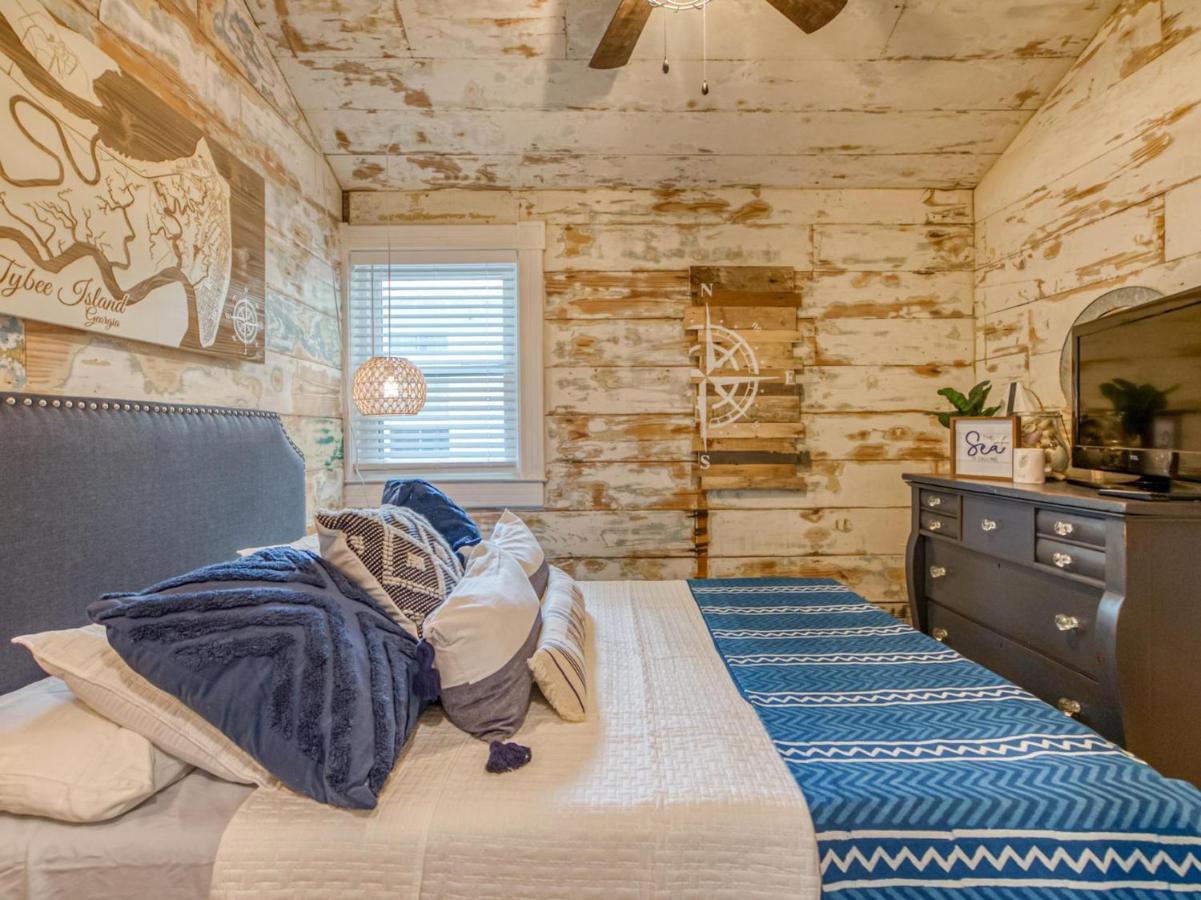 Latitude Adjustment Main House Apartment *