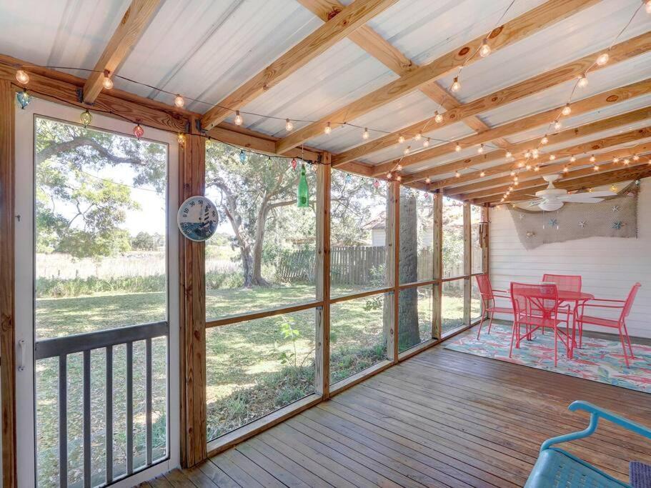 Marsh Magic- 2 Bed 1 Bath House W/marsh View * Tybee Island