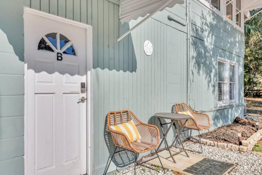 Apartment Sandy Feet Retreat Unit B 3 Bedroom Unit Steps To Tybee Island