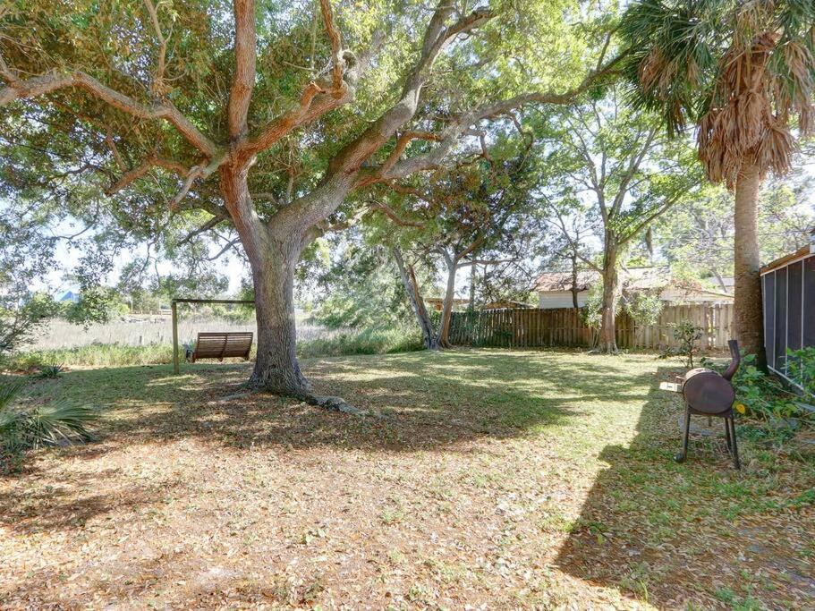 Apartment Marsh Magic- 2 Bed 1 Bath House W/marsh View