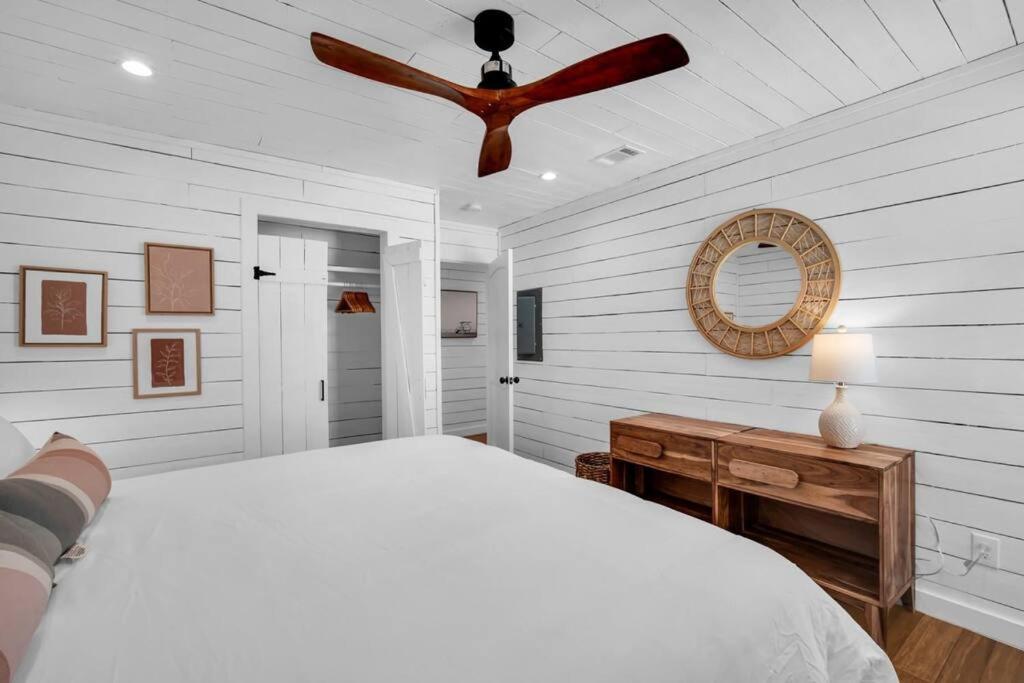 Sol House- Summer Of Tybee Getaway W/pool *