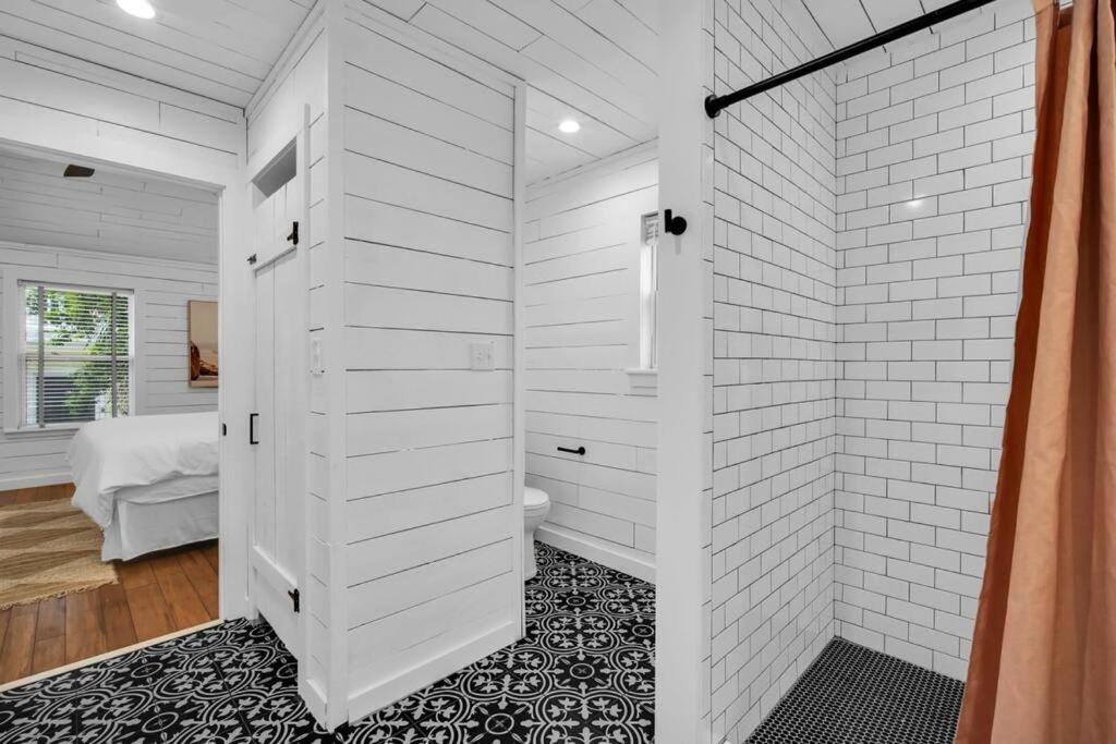 Sol House- Summer Of Tybee Getaway W/pool Apartment