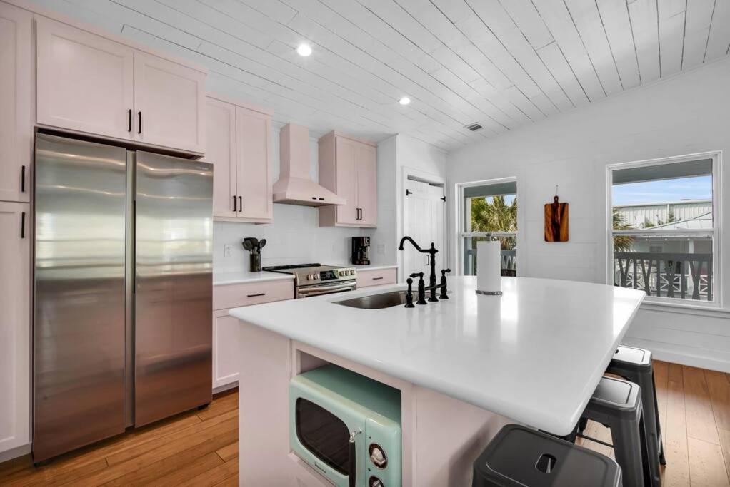 Sol House- Summer Of Tybee Getaway W/pool Apartment Tybee Island