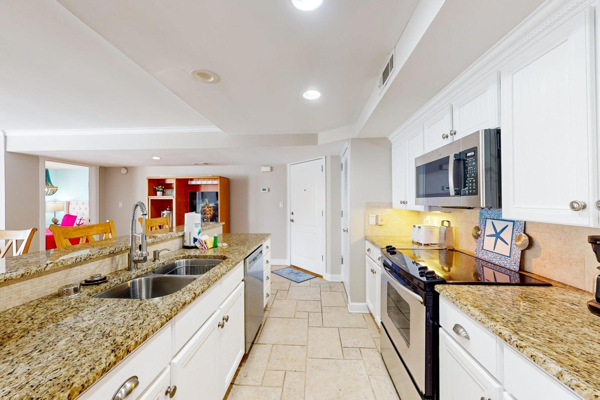 Tybee T's Chu Apartment