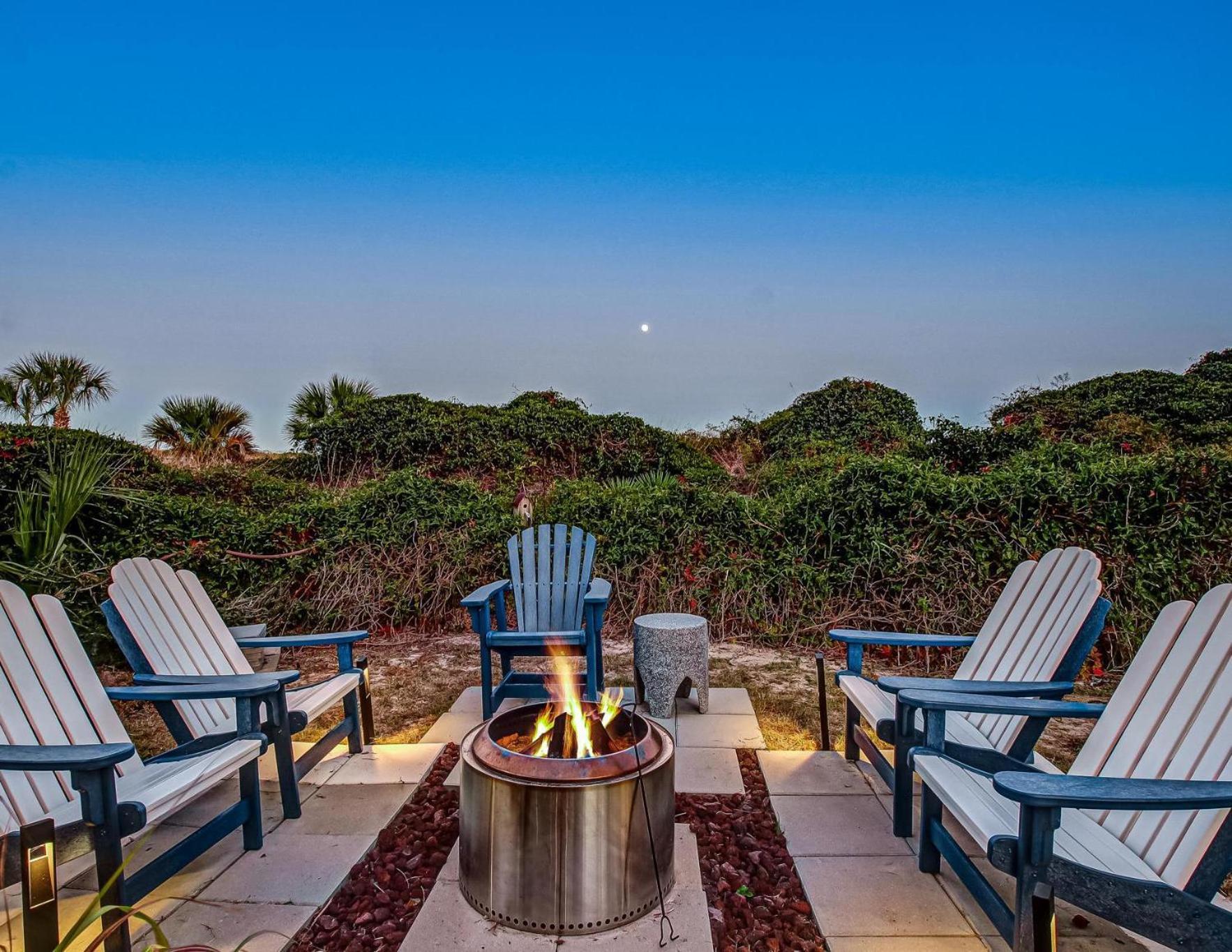 Ocean View Modern Holiday home