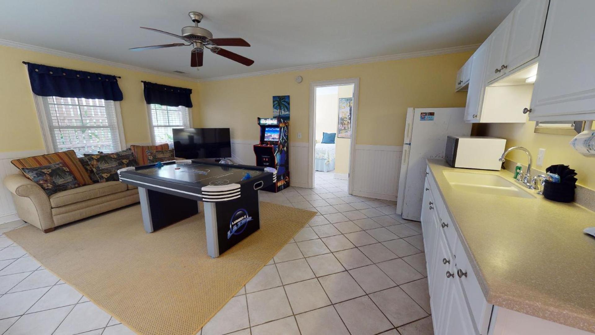 1308 Lovell Avenue By Tybee Vacation Holiday home Tybee Island