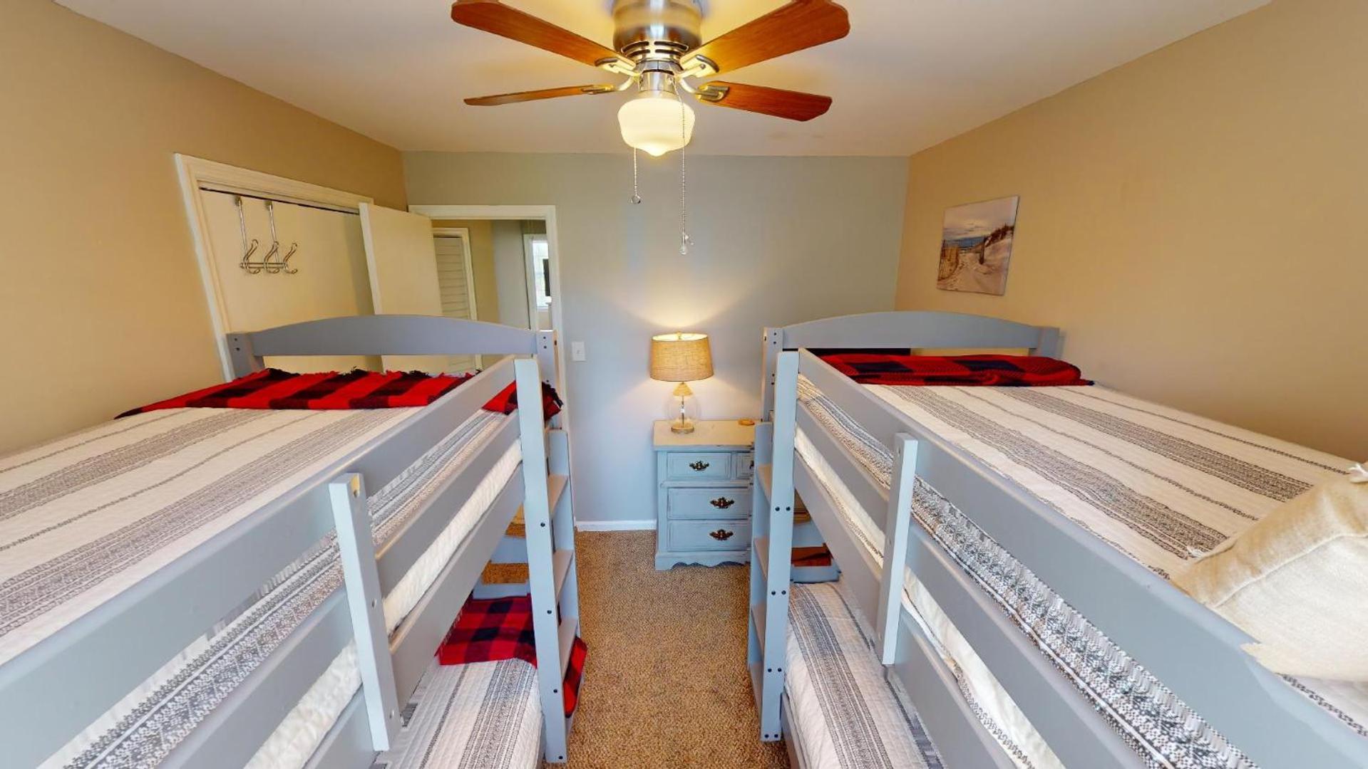 Holiday home Bulldawg Bunker - 405-d Miller Lane By Tybee Vacation