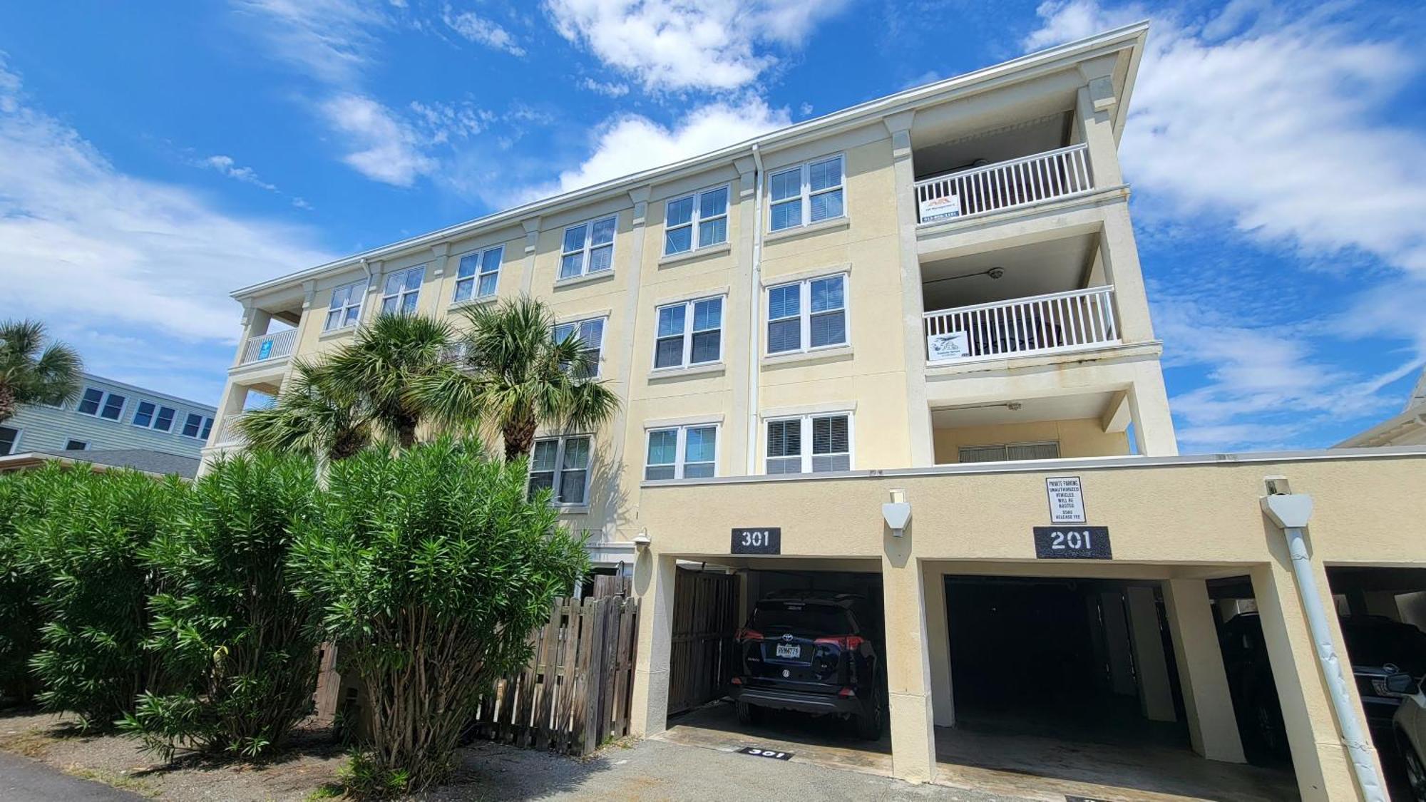Holiday home Duneside Terrace 302 By Tybee Vacation