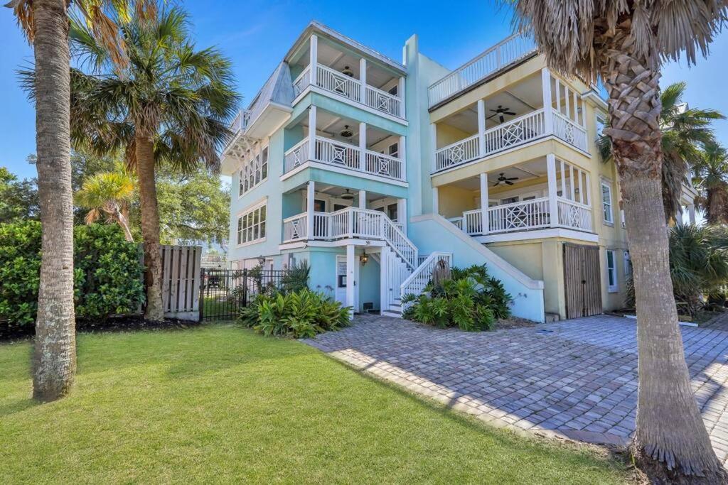 Blue Pearl House Steps From Access *