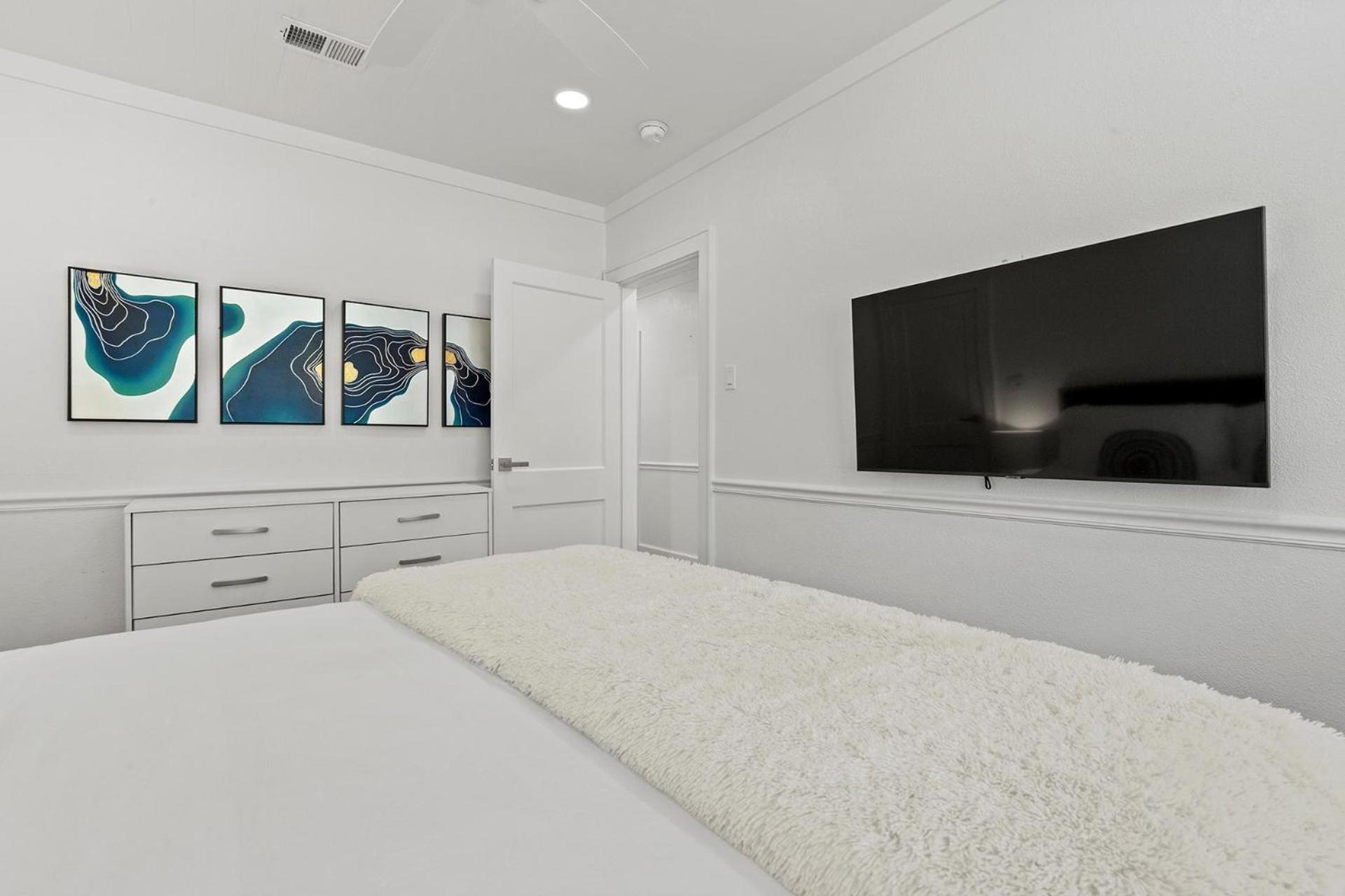 Pink Pearl By The Sea 8 Bedroom