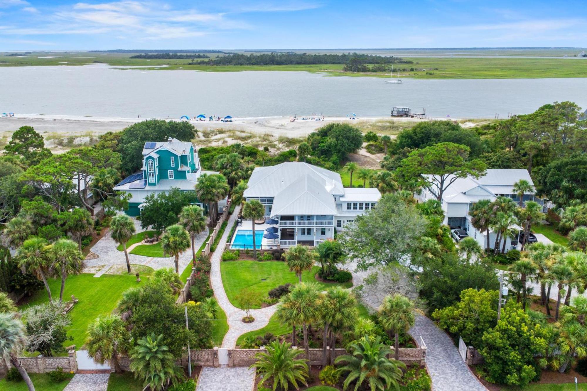 1801 Chatham Ave B + C * Tybee Island