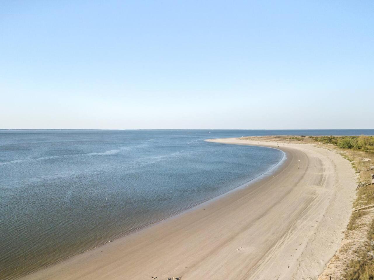 Holiday home Newly Remodeled Beachfront Private Access Tybee Island