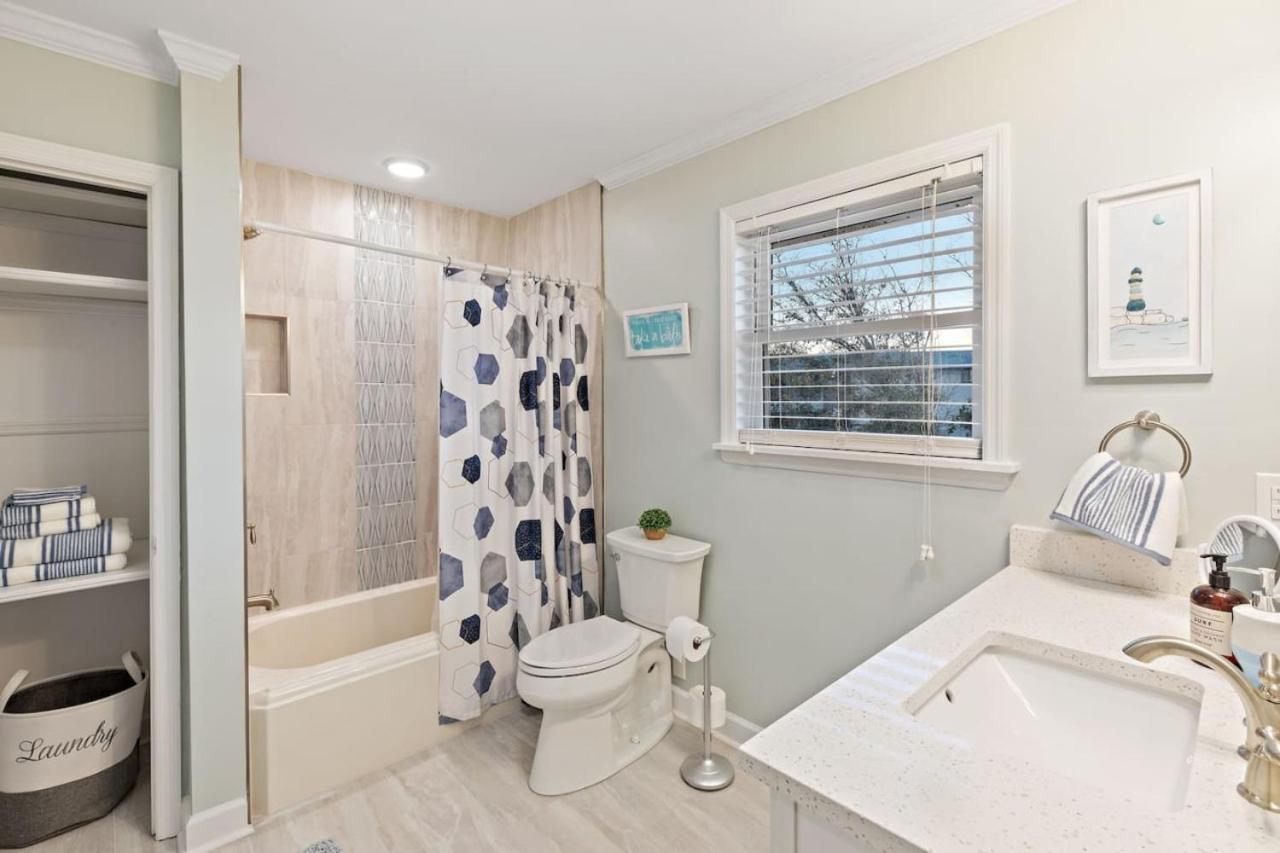 Newly Remodeled Beachfront Private Access * Tybee Island