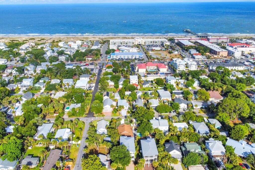 Apartment Salt Gypsy Unit B Style Outdoor Space Wpool Tybee Island