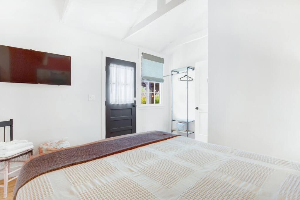 Apartment 5 Bed 3 Ba House W Private Pool