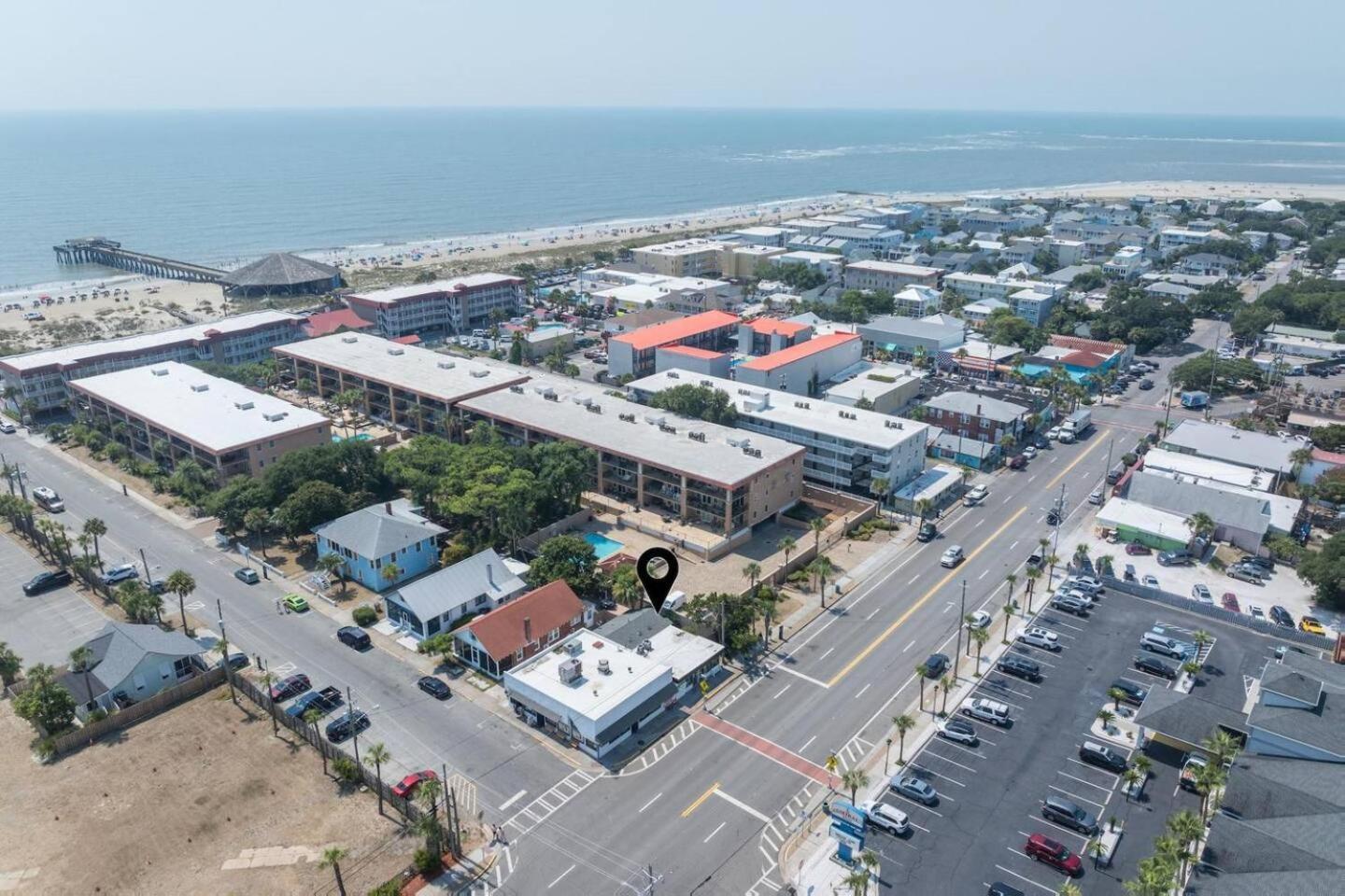 2 Adjoining For 10 People Tybee Island