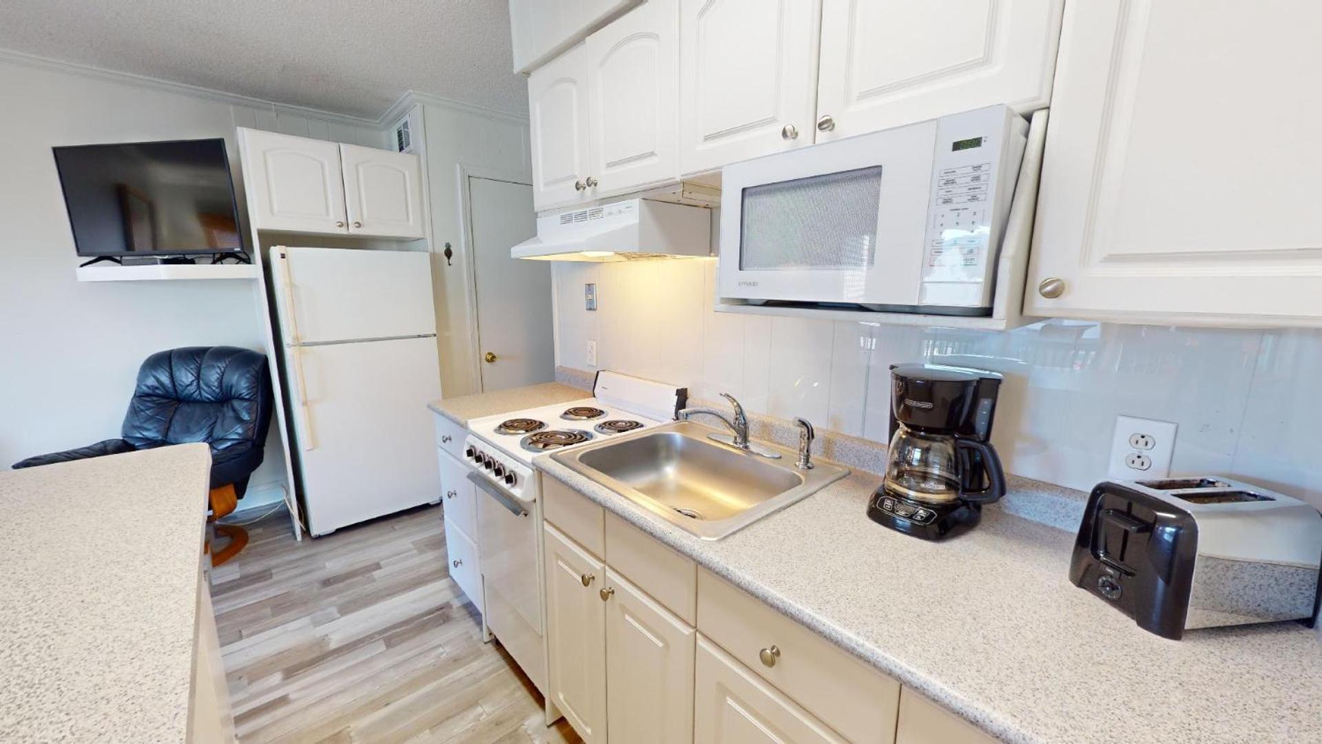 Savannah And Racquet Club 208a By Tybee Vacation Holiday home *