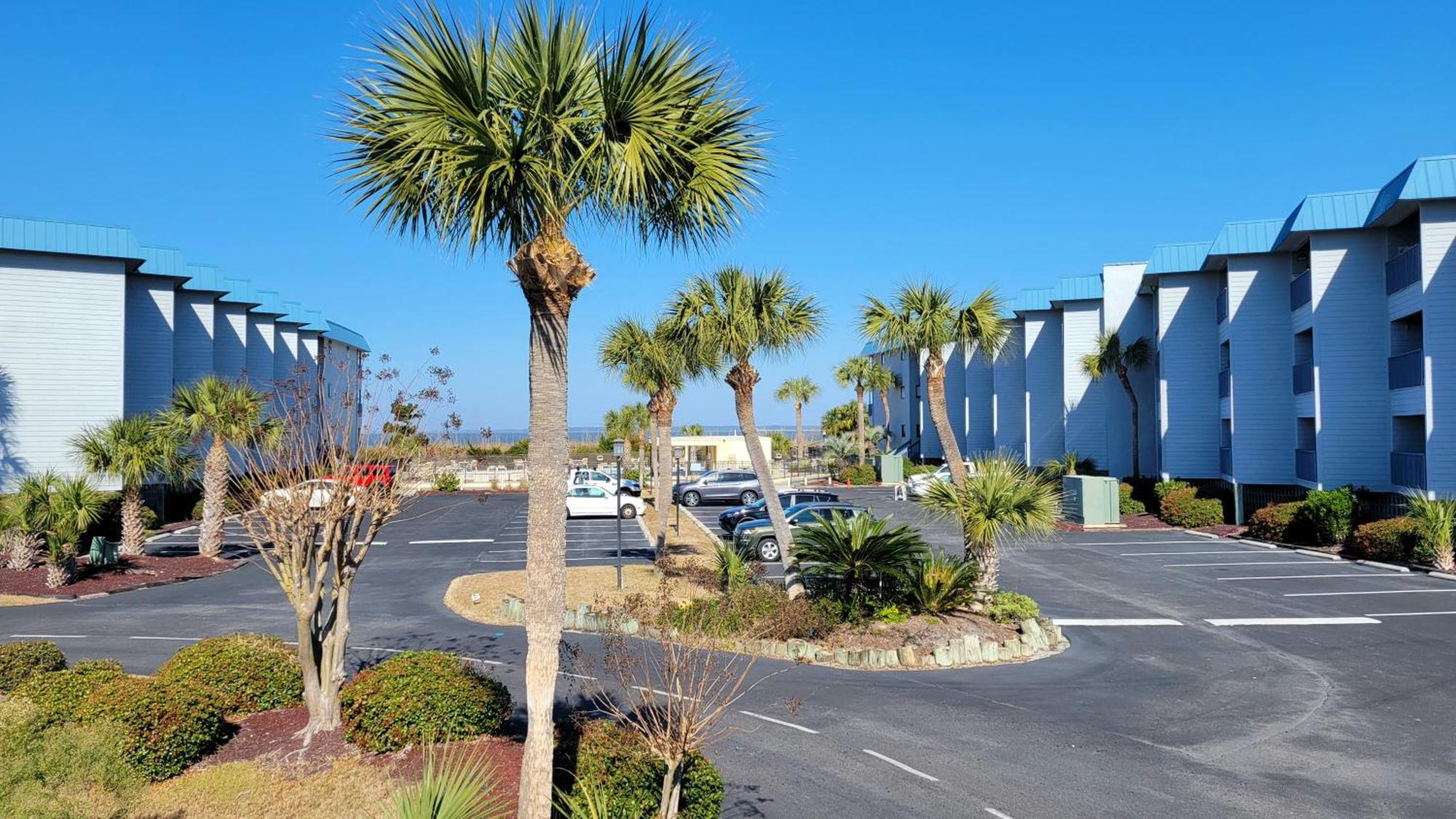 Savannah And Racquet Club 103a By Tybee Vacation Apartment