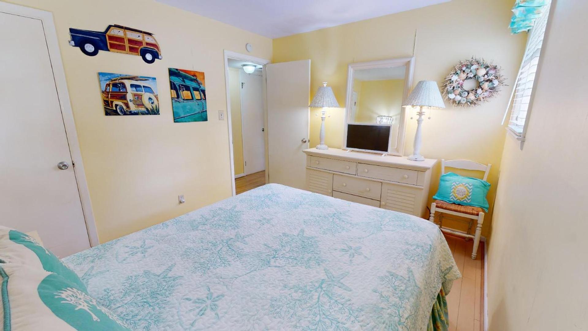 Holiday home Under The Tybee Sun By Tybee Vacation *