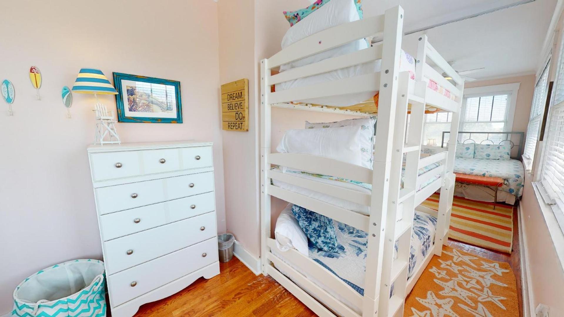 Thirst N Howl By Tybee Vacation Holiday home Tybee Island