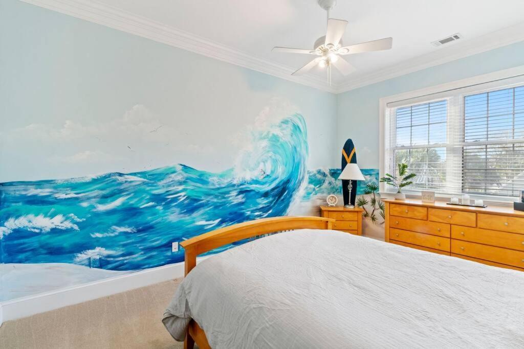 Unique 7-br Entire Near Downtown Tybee With Private Pool Holiday home *