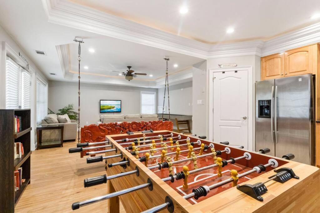 Unique 7-br Entire Near Downtown Tybee With Private Pool Holiday home