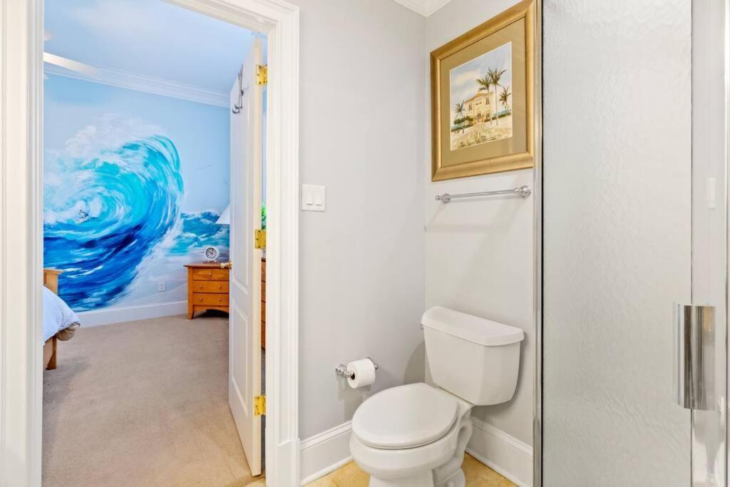 Holiday home Unique 7-br Entire Near Downtown Tybee With Private Pool