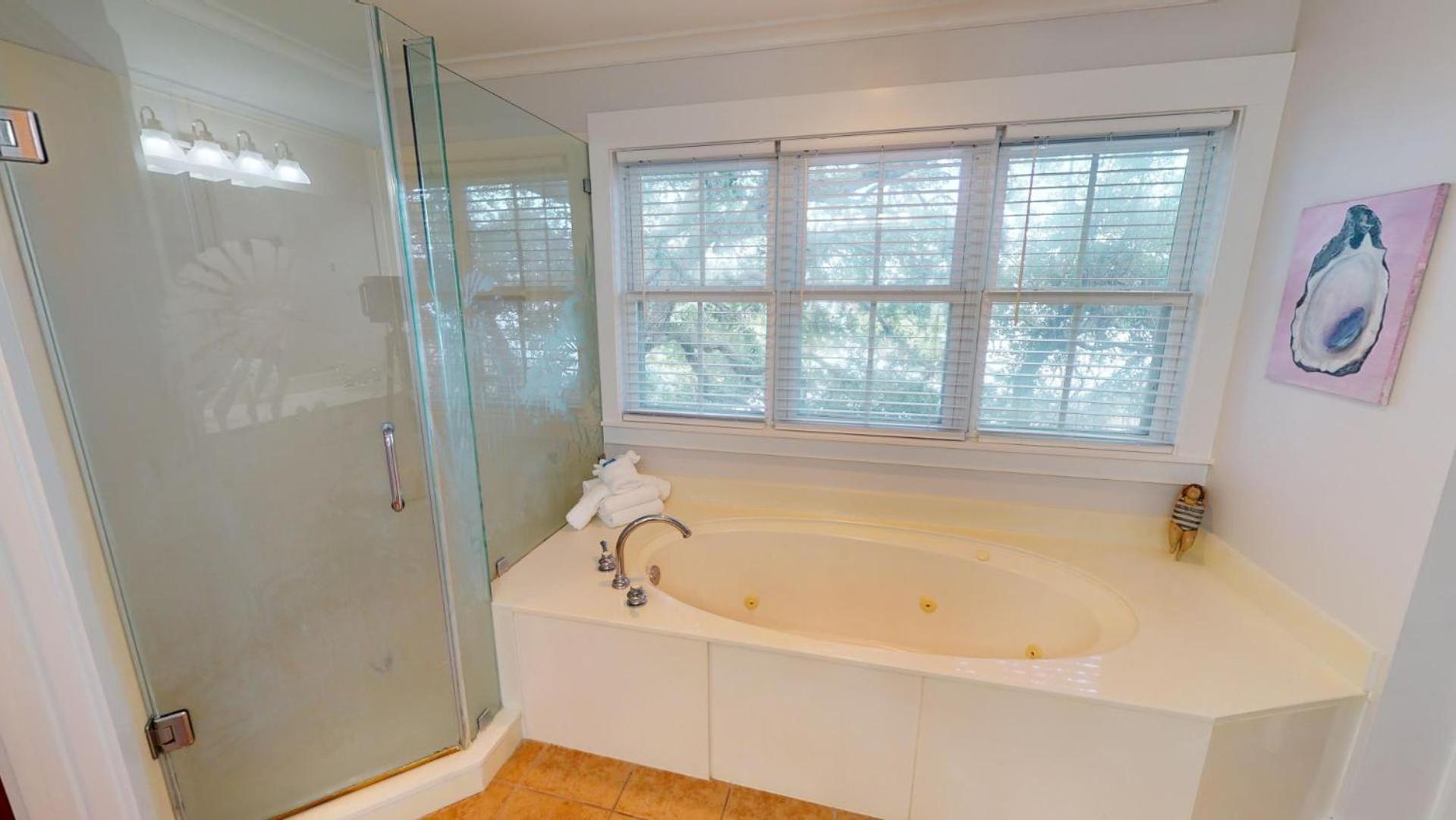 Holiday home Miss Us Howl By Tybee Vacation *