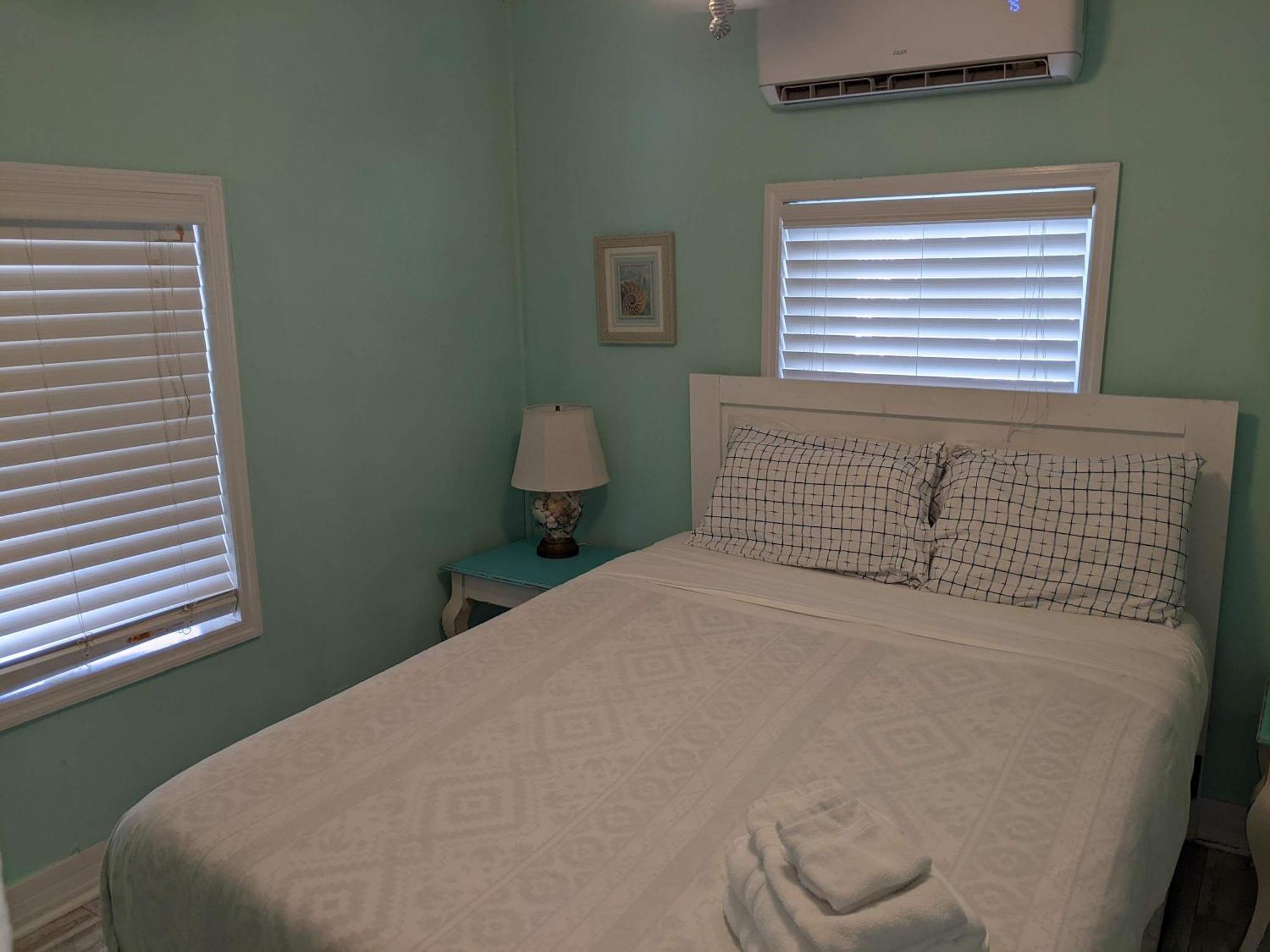 Vacation Walkable To Dining&shopping-unit A Holiday home