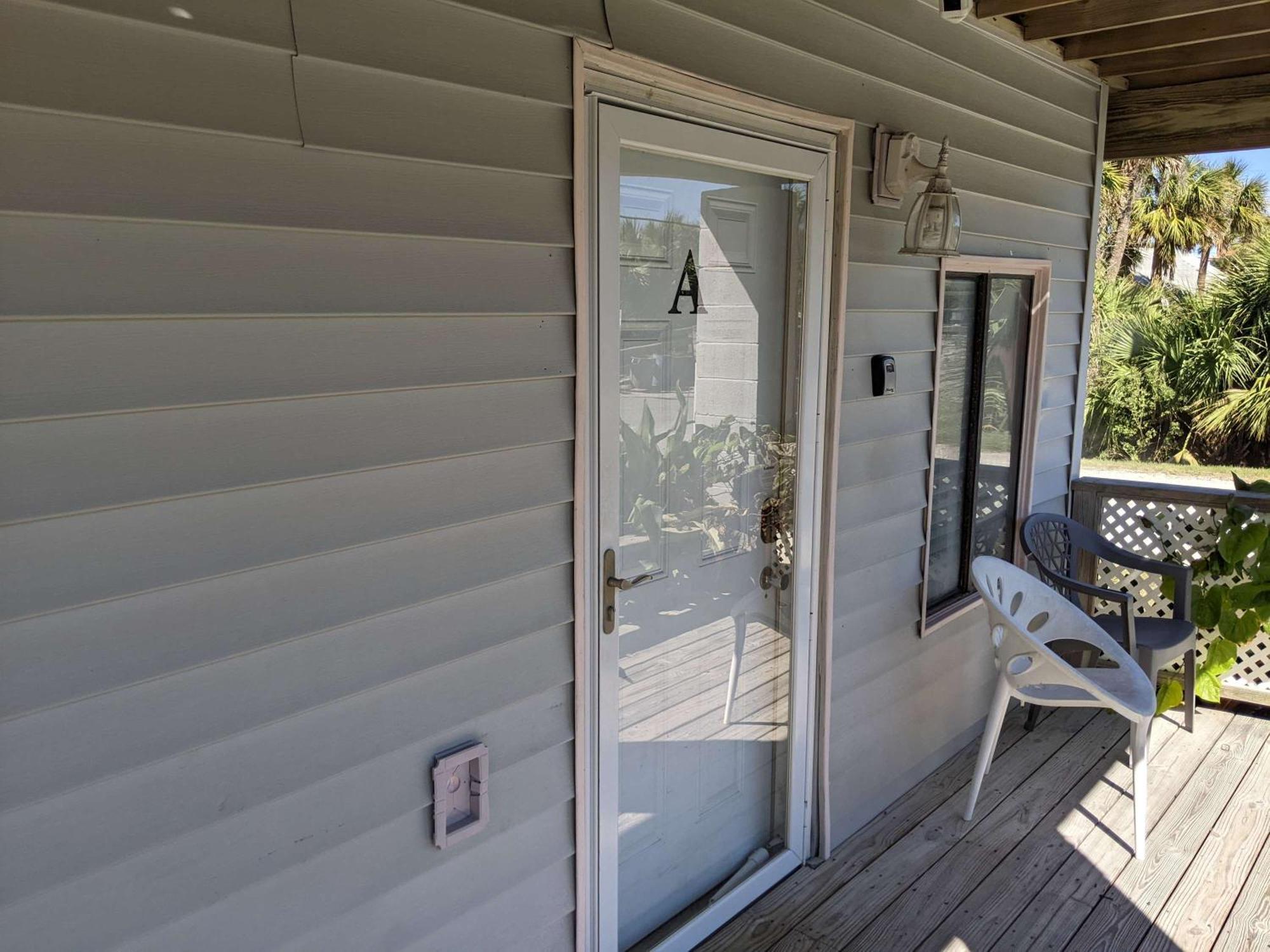 Vacation Walkable To Dining&shopping-unit A *