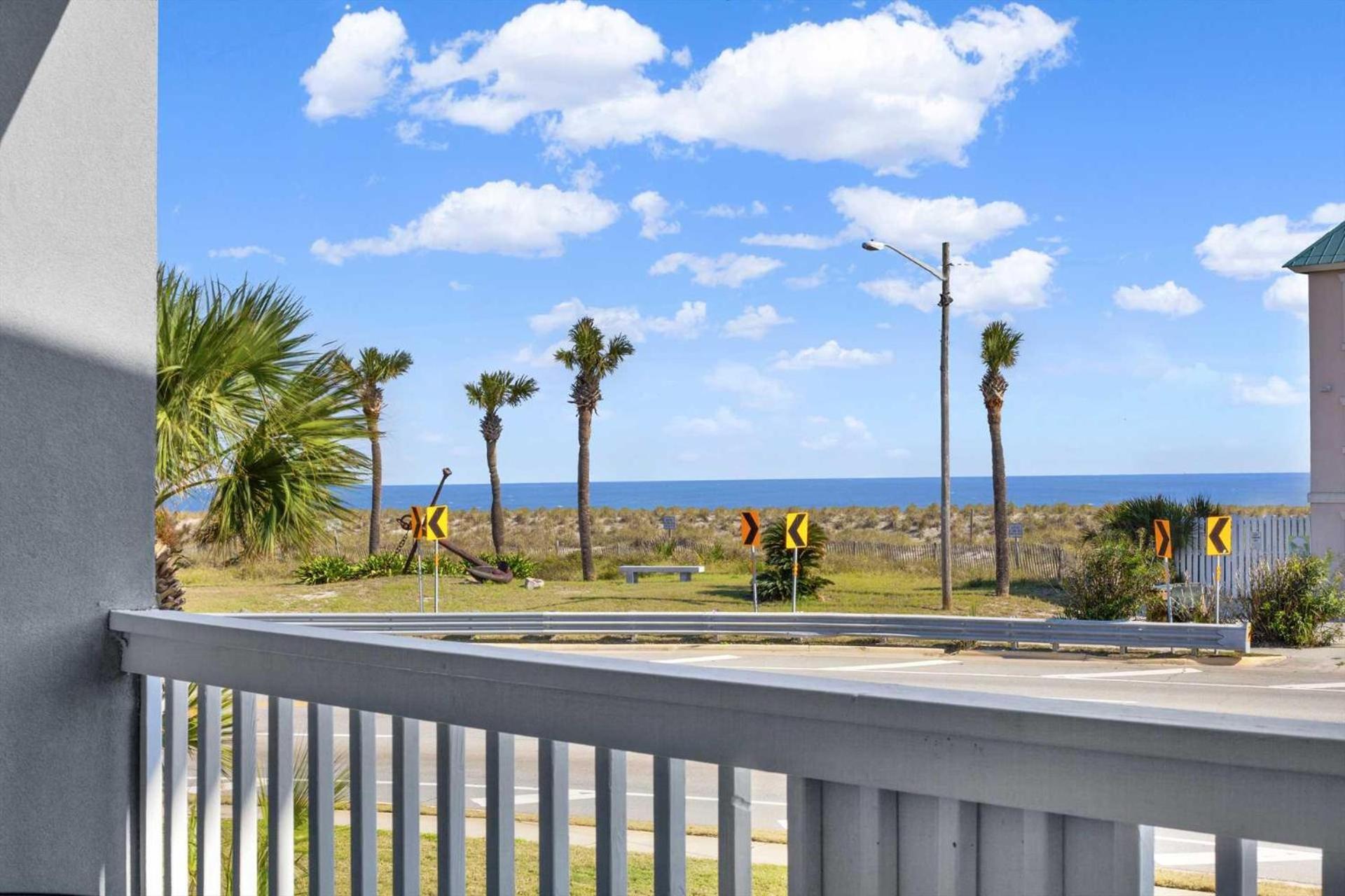 Point Unit E Holiday home